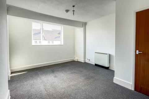 Flat 1, 440 Ashley Road, Poole, BH14 0AA