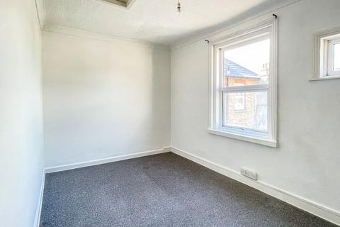 Flat 1, 440 Ashley Road, Poole, BH14 0AA