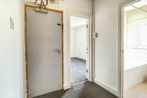 Flat 1, 440 Ashley Road, Poole, BH14 0AA
