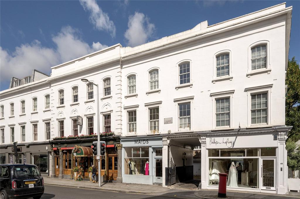 Sydney Mews
