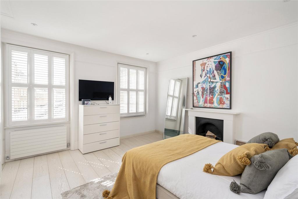Principal Bedroom