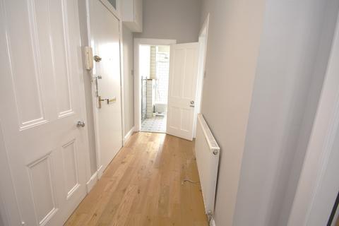2 bedroom flat to rent, Roseburn Place, Roseburn, Edinburgh, EH12