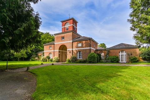 2 bedroom semi-detached house for sale, Lees Court, Sheldwich Lees, Faversham, Kent, ME13
