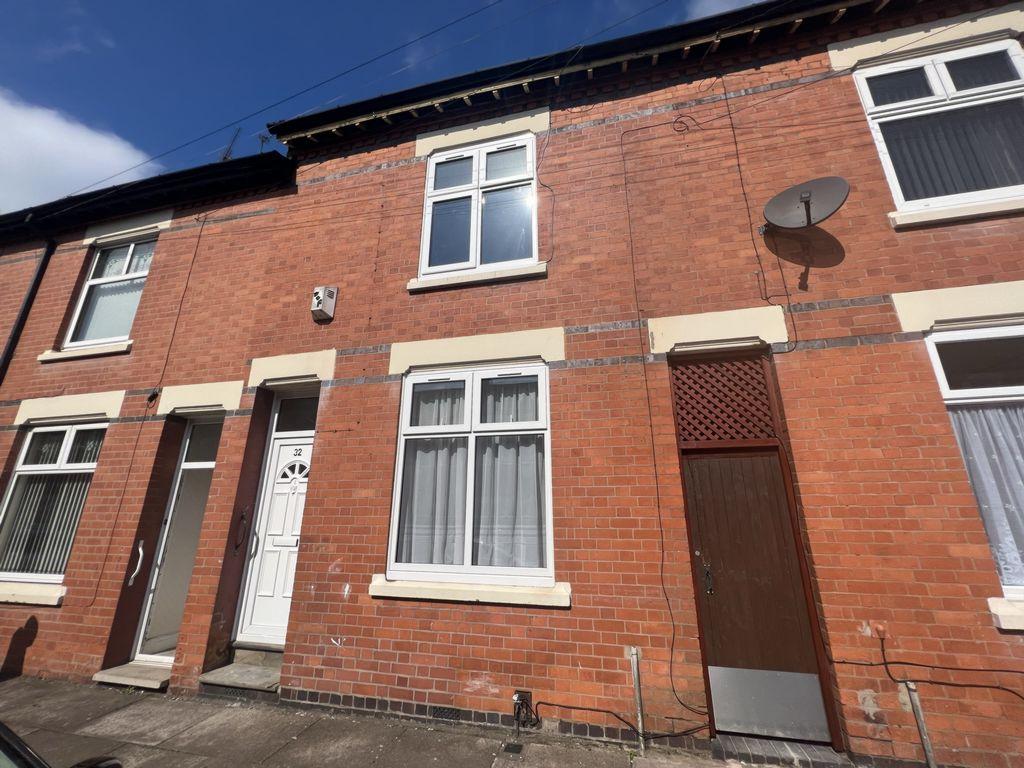 Draper Street, Leicester, LE2 3 bed terraced house £1,150 pcm (£265 pw)