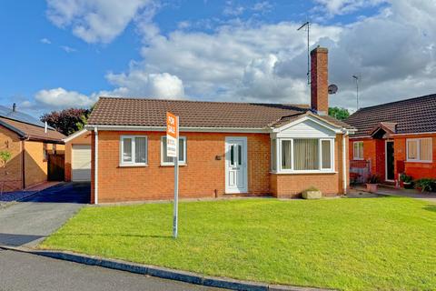 2 bedroom detached bungalow for sale, Pine Close, Creswell, S80