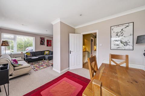 2 bedroom bungalow for sale, Dunstable, Bedfordshire LU6