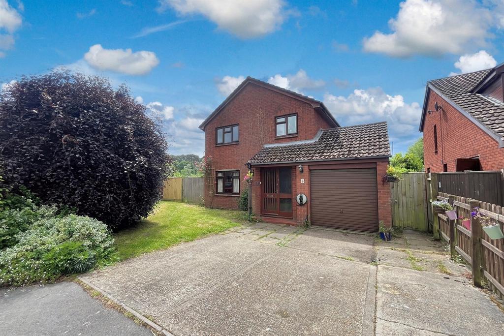 Sandford 4 bed detached house for sale £515,000