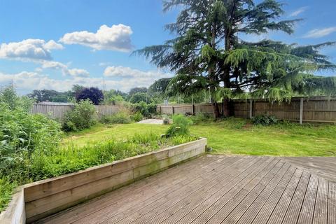 6 Forest Edge Road, Wareham, BH20 7BX