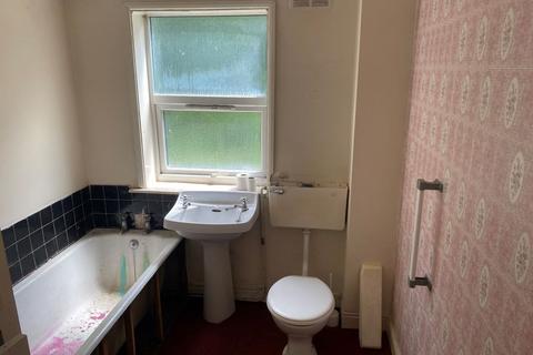 2 bedroom terraced house for sale, 21 Tapton Terrace, Chesterfield, Derbyshire, S41 7UF