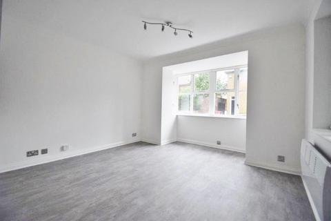 Studio for sale, Alpha Street South, Slough, Berkshire, SL1