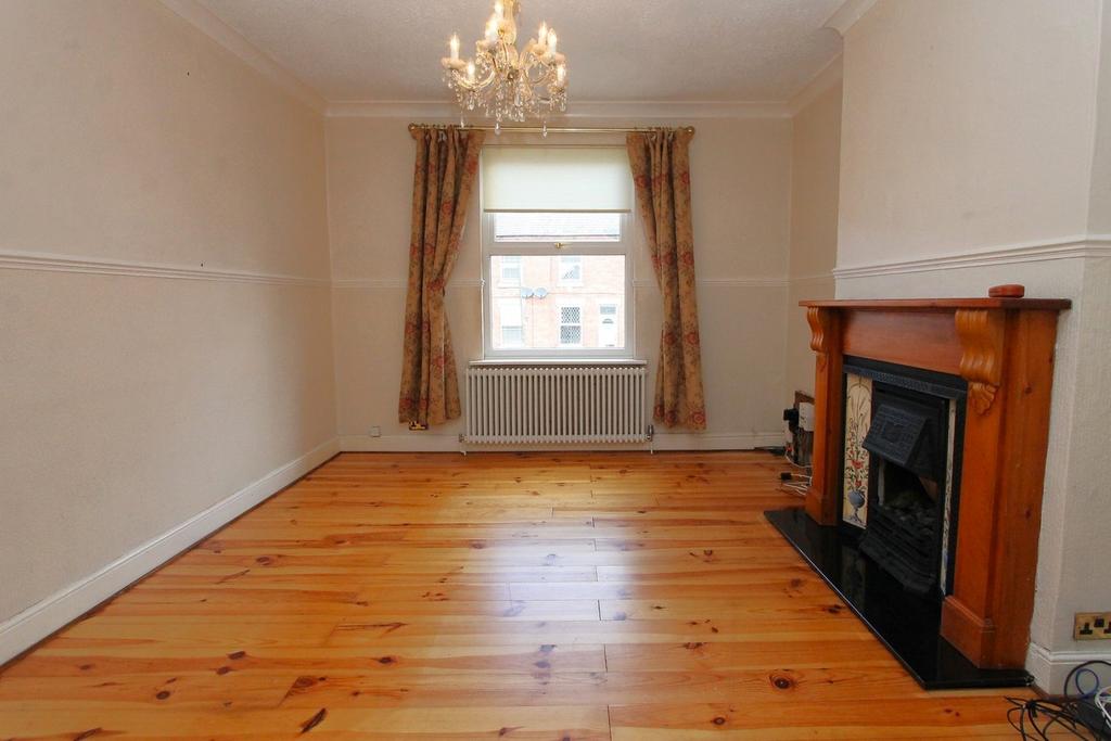 Hurcott Road, Kidderminster, DY10 3 bed semidetached house for sale