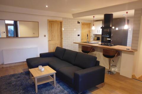 2 bedroom flat to rent, 9 Burton Crescent, Headingley, Leeds, LS6