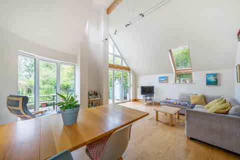 60 Main Road, Littleton, Winchester, SO22 6QJ