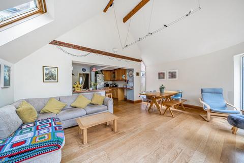60 Main Road, Littleton, Winchester, SO22 6QJ