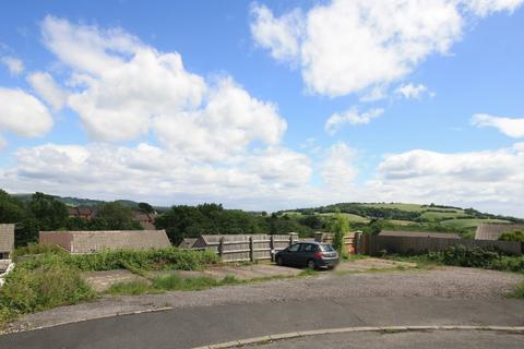 2 bedroom semi-detached house for sale, Clos Llangefni, Beddau, Pontypridd, CF38