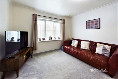1 bedroom flat for sale, Melton Fields, West Ewell, Surrey. KT19