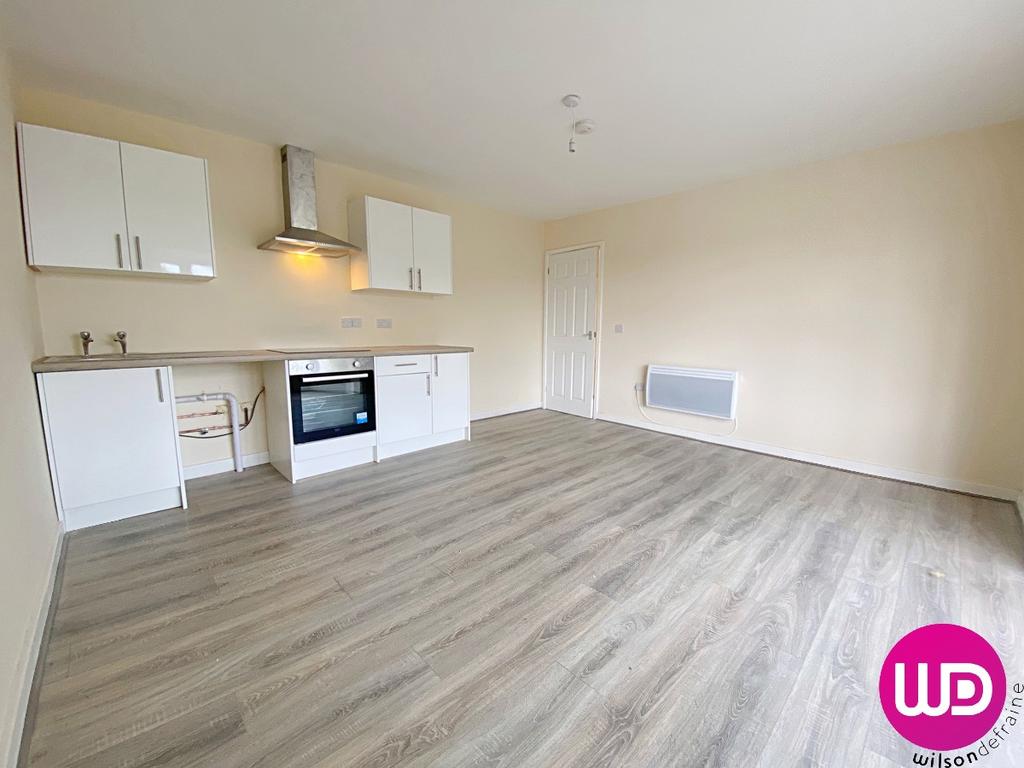 Newcastle upon Tyne NE5 2 bed flat to rent £750 pcm (£173 pw)