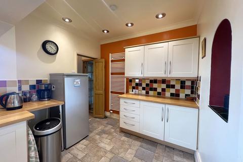 Briarcliffe Frickley Bridge Lane, Brierley, Barnsley, S72 9LQ