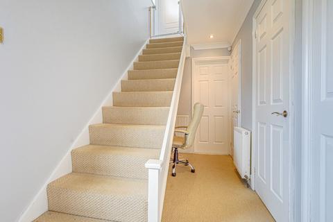 29 Bourne Close, Basildon, SS15 6DZ