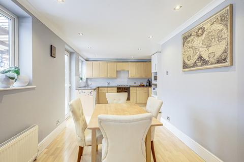 29 Bourne Close, Basildon, SS15 6DZ