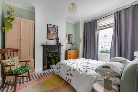 2 bedroom flat for sale, Heaton Road, Mitcham, CR4
