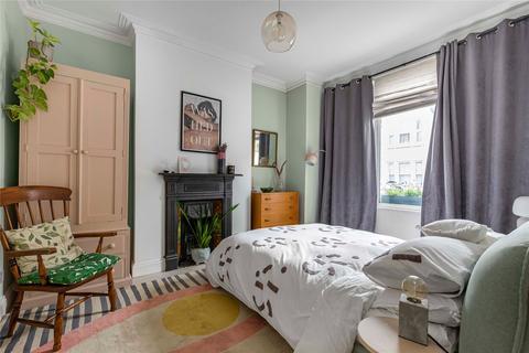 63 Heaton Road, Mitcham, CR4 2BW