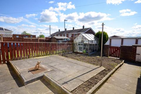 2 bedroom link detached house for sale, Sandray Close, Birtley