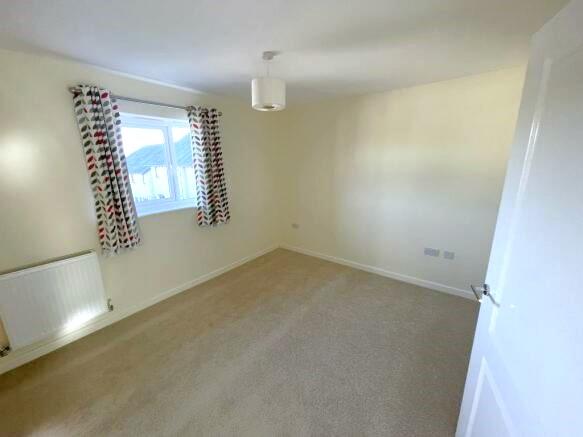 Bedroom.jpeg (1)