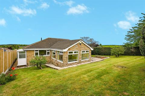 3 bedroom bungalow for sale, High Ash Close, Notton, Wakefield, West Yorkshire, WF4