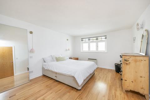 2 bedroom flat for sale, Gilbey House, 38 Jamestown Road, London