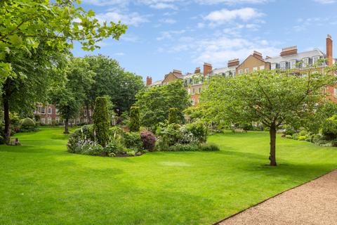 3 bedroom flat for sale, Coleherne Court, The Little Boltons, South Kensington