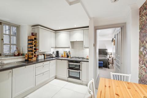 3 bedroom flat for sale, Coleherne Court, The Little Boltons, South Kensington