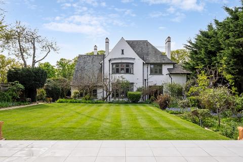 7 bedroom detached house for sale, Garrads Road, London