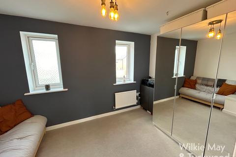 8 Augusta Drive, Bridgwater, TA6 4XQ