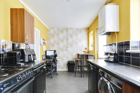 86 Nethan Drive, Aveley, South Ockendon, RM15 4RT