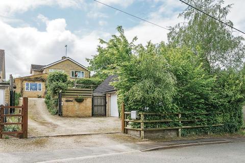 4 bedroom detached house for sale, Overthorpe,  Oxfordshire,  OX17