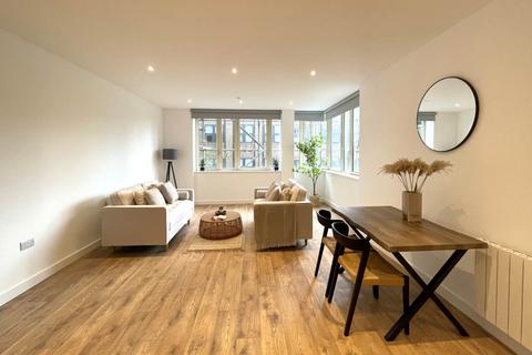 2 bedroom flat to rent, Perrymount Road, Haywards Heath,