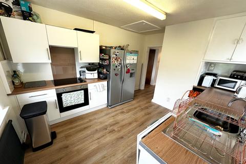 1 bedroom flat for sale, Worthing BN14