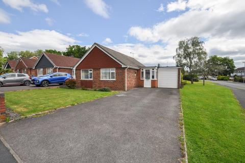 2 bedroom detached bungalow for sale, Cutlers Place, Wimborne, BH21