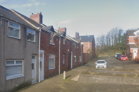 2 bedroom terraced house to rent, 4 Balfour Street DH5 8BA