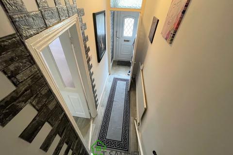 3 bedroom end of terrace house to rent, Abercynon Road, Abercynon, Mountain Ash
