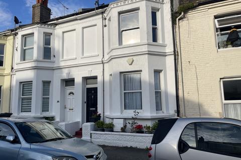 1 bedroom terraced house to rent, Gratwicke Road, Worthing, West Sussex, BN11
