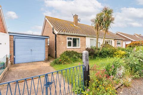 2 bedroom semi-detached bungalow for sale, Northern Close, Caister-On-Sea