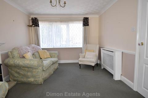 3 bedroom semi-detached house for sale, Kent Road, Bridgemary