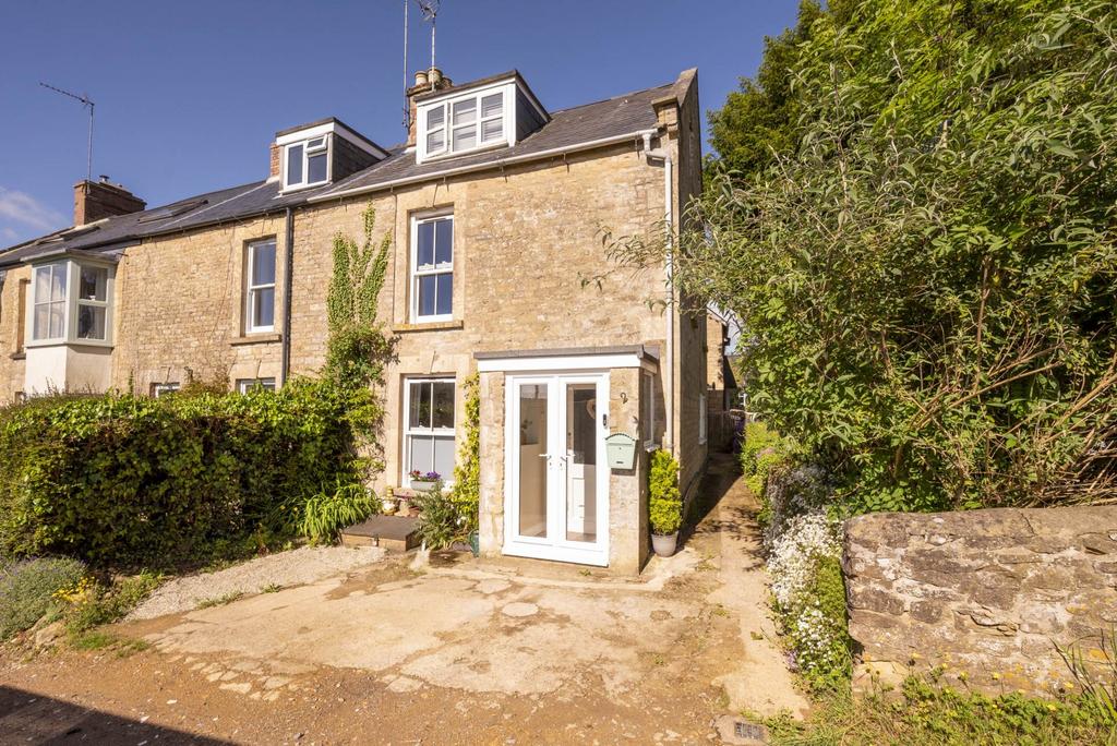 Common Lane, Chipping Norton 3 bed cottage for sale £425,000