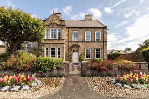 5 bedroom character property for sale, Dunedin, Main Street, Corbridge, Northumberland