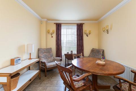 14 Hallgarth Close, Corbridge, NE45 5BS