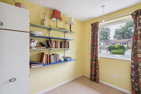 9 Ingleglen, Farnham Common, Slough, SL2 3QA