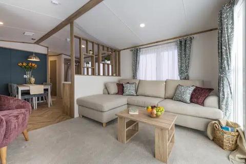 2 bedroom lodge for sale, Ringwood, Hampshire, BH24