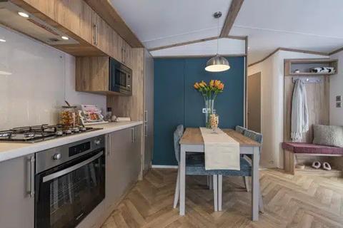 2 bedroom lodge for sale, Ringwood, Hampshire, BH24